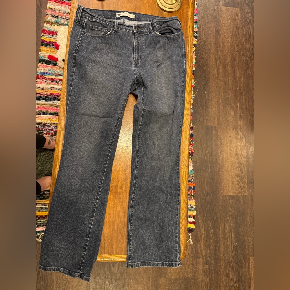 Levi’s 505 straight leg jeans, size 14. Good used condition